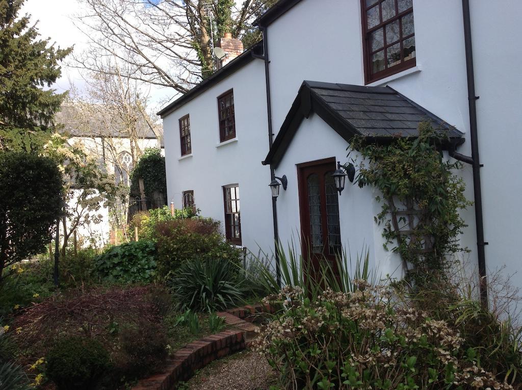 The Laurels Bed And Breakfast Cardiff Exterior photo