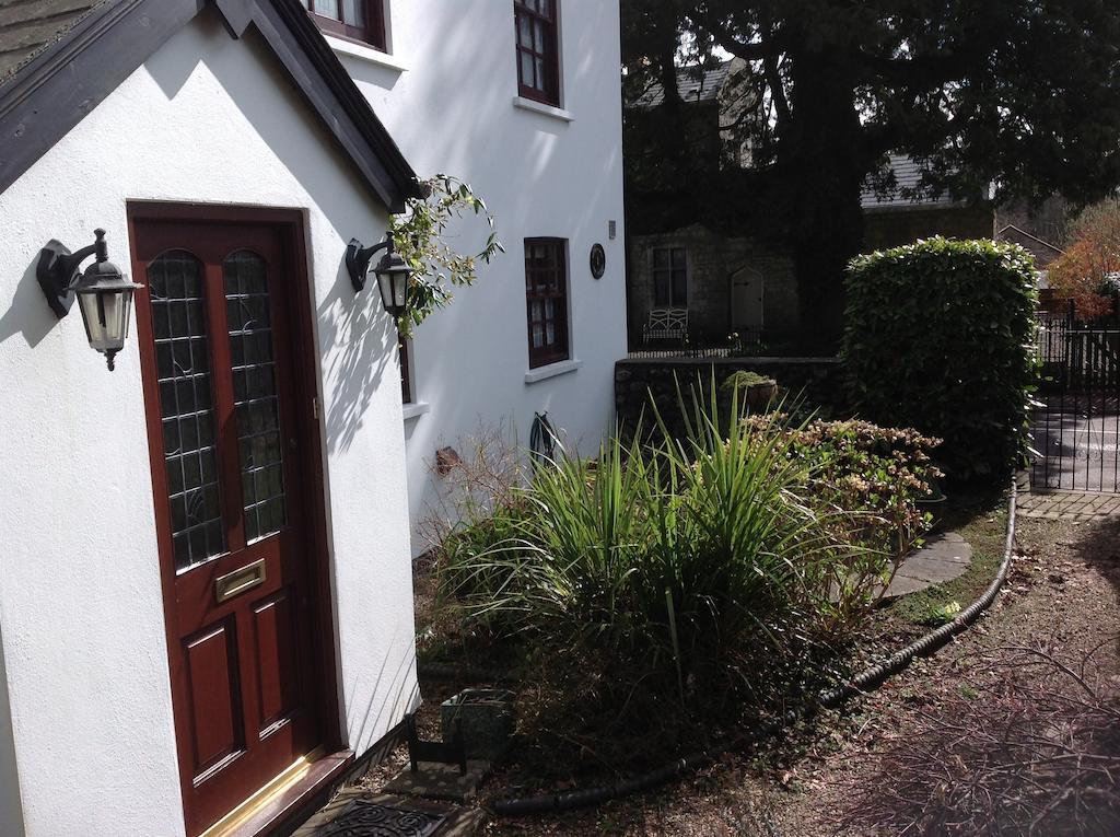 The Laurels Bed And Breakfast Cardiff Exterior photo